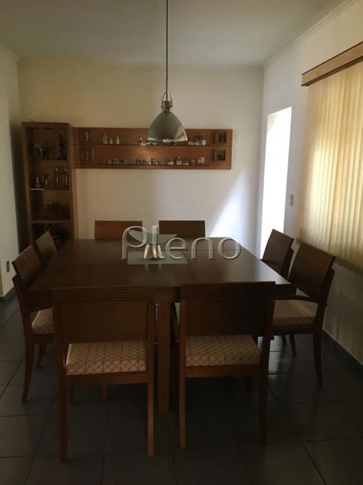 Casa à venda em Campinas, Jardim Nova Europa, com 3 quartos, com 141.29 m²