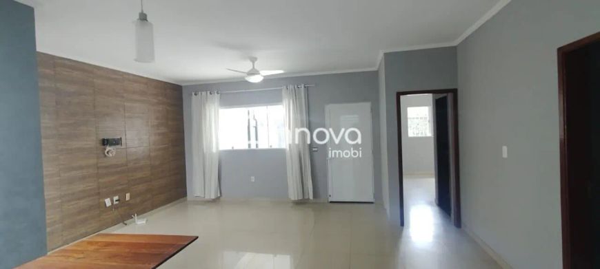 Seu novo lar está no Jardim Nova Europa, com 3 dorm sendo 1 suíte, quintal com churrasqueira e terra