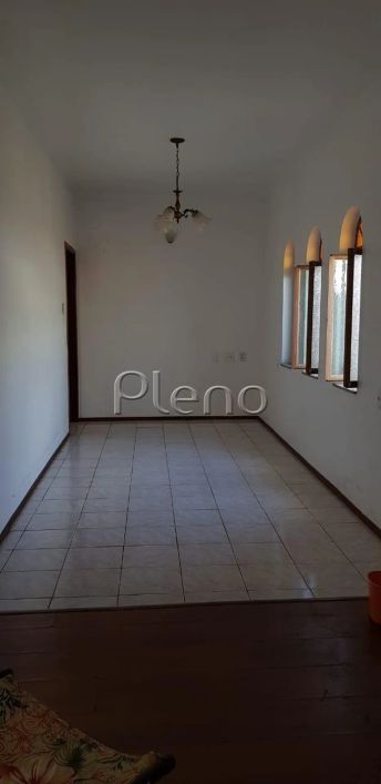 Casa à venda no Jardim Chapadão, 3 quartas - Campinas.