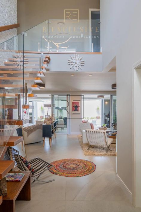 Casa à venda no Alphaville Campinas, com 4 suítes, 450 m².