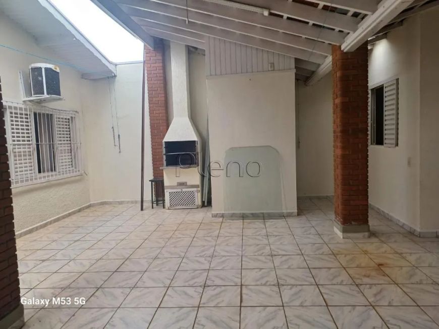 Casa à venda com 3 quartos no Jardim Campos Elíseos, Campinas.
