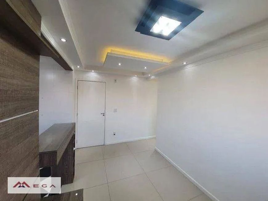 Apartamento com 2 dormitórios à venda, 45 m² por R$ 211.500,00 - Loteamento Parque São Martinho - Ca