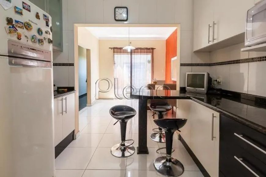 Casa à venda em Campinas, Bosque de Barão Geraldo, com 6 quartos, com 246 m²