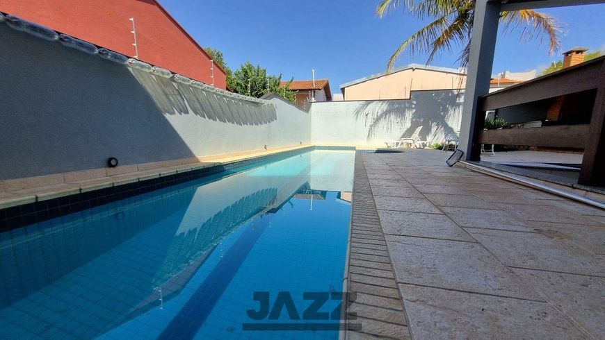 Casa 3 quartos suites com piscina à venda no bolsão do Parque Alto Taquaral, em Campinas, SP.