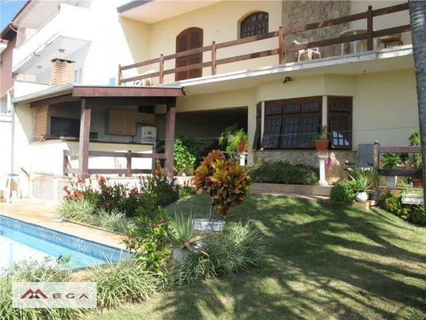 Casa com 3 dormitórios à venda, 365 m² por R$ 1.400.000,00 - Jardim Chapadão - Campinas/SP