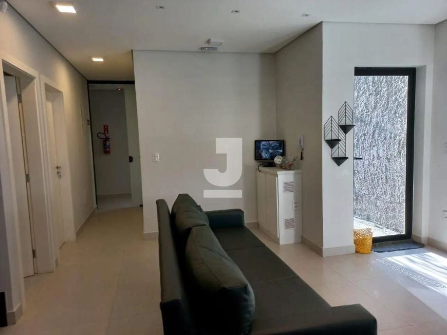 Excelente Prédio Comercial a venda Vila Itapura com estacionamento na frente