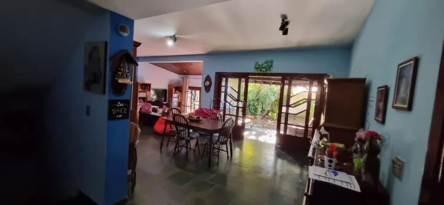 Casa à venda com 3 quartos no Jardim Chapadão, Campinas.