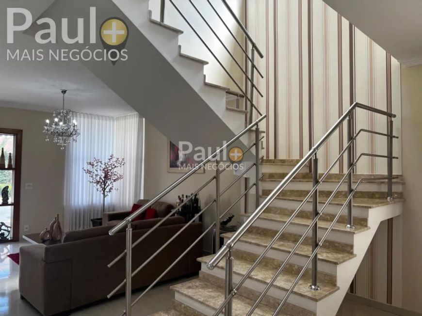 Sobrado à venda em Campinas, Swiss Park, com 4 suítes, com 302 m², St. Moritz