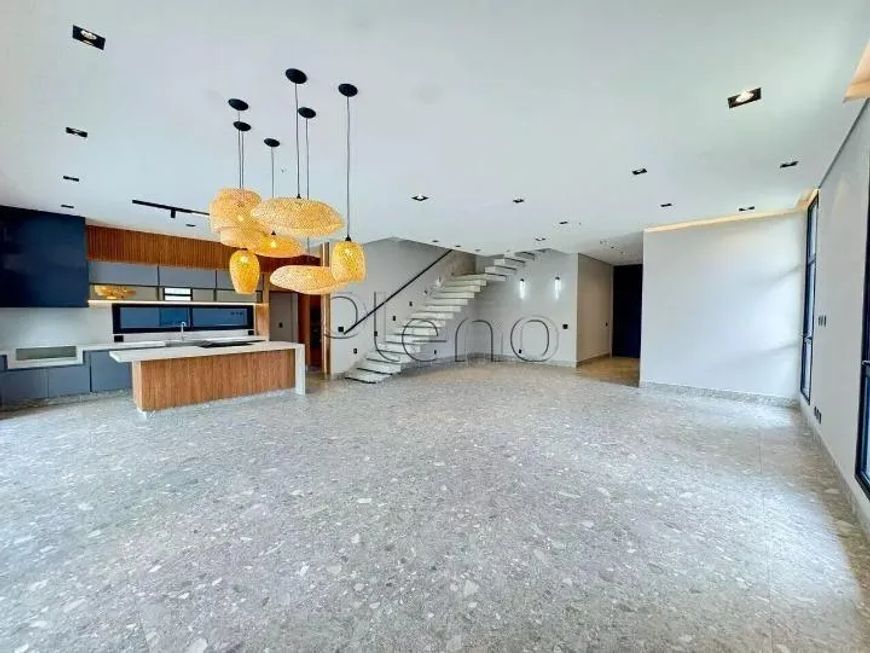 Sobrado à venda em Campinas, Loteamento Residencial Arborais, com 4 suítes, com 360 m²