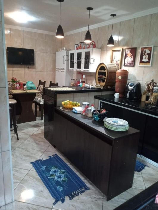Casa com 3 quartos à venda no Cambuí em Campinas