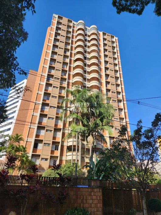 Cobertura à venda no edifício Itamambuca