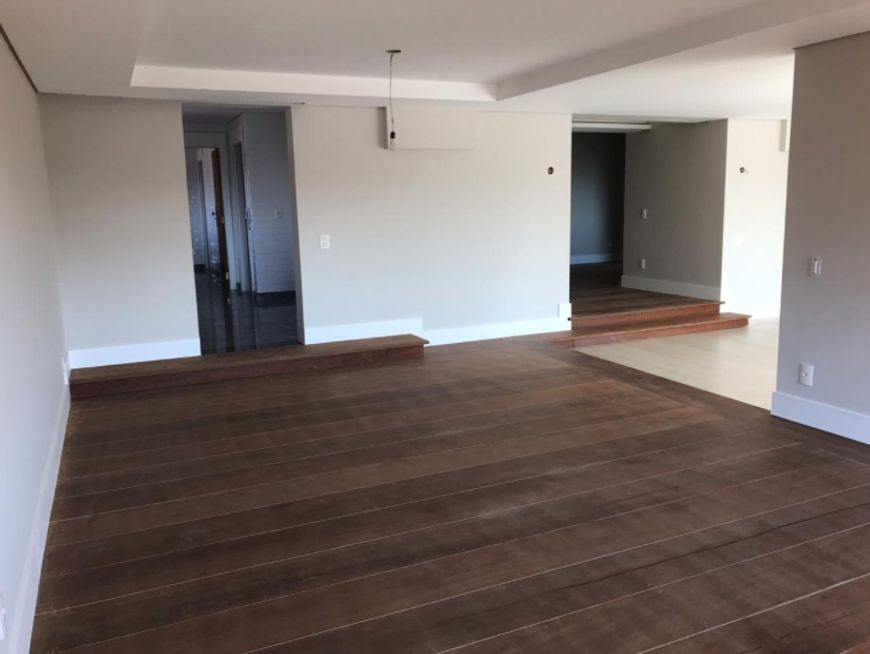 Apartamento para venda com 296 metros quadrados com 3 quartos em Cambuí - Campinas - SP.
