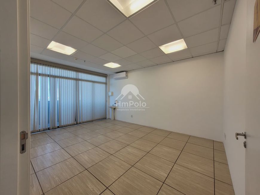 Sala comercial com 375m² dividida em 10 salas com 9 vagas para aluguel no Chapadão em Campinas-SP