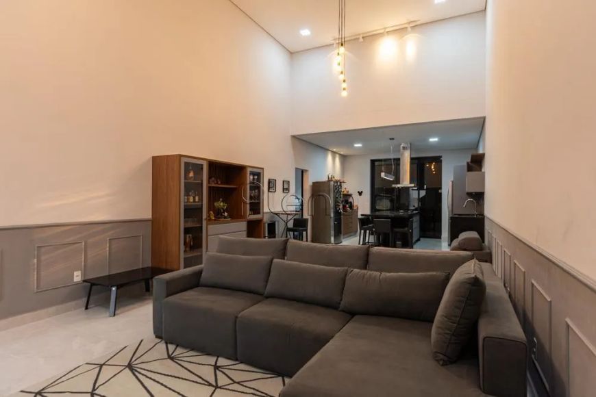 Casa à venda em Campinas, Swiss Park, com 3 suítes, com 252.05 m²