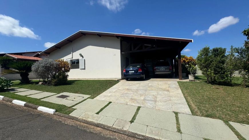 BELISSIMA CASA À VENDA EM CONDOMÍNIO - CAMPINAS-SP