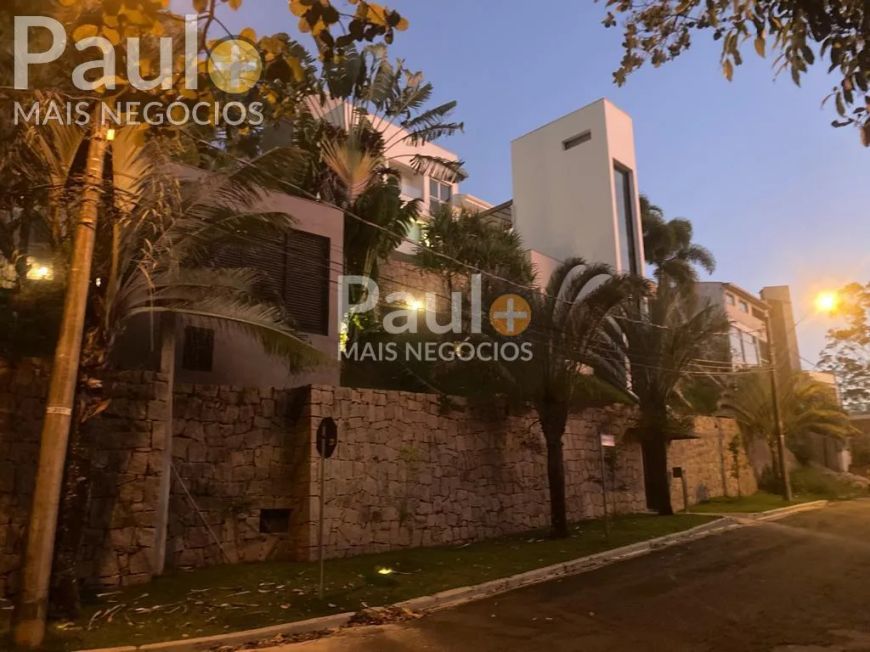 Sobrado à venda em Campinas, Jardim Botânico (Sousas), com 6 suítes, com 349 m², Jardim Botânico