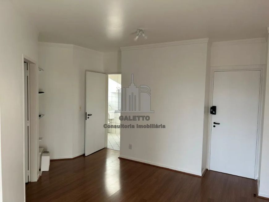 Apartamento para venda no bairro Botafogo, em Campinas com 2 quartos sendo 1 suíte.