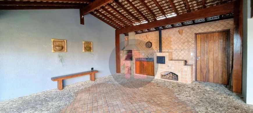 Monte Carlo. Sobrado com 3 dormitórios à venda, 450 m² por R$ 1.800.000 - Parque Jatibaia (Sousas) -