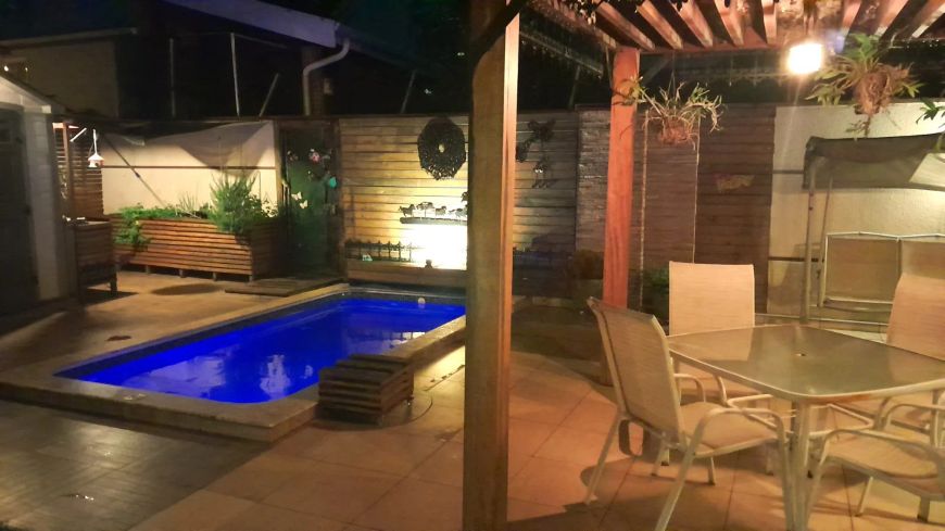 CASA A VENDA EM CONDOMINIO DE ALTO PADRÃO
