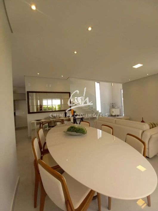 Sobrado à venda em Campinas, Sítios de Recreio Gramado, com 3 suítes, com 275 m², Lake View