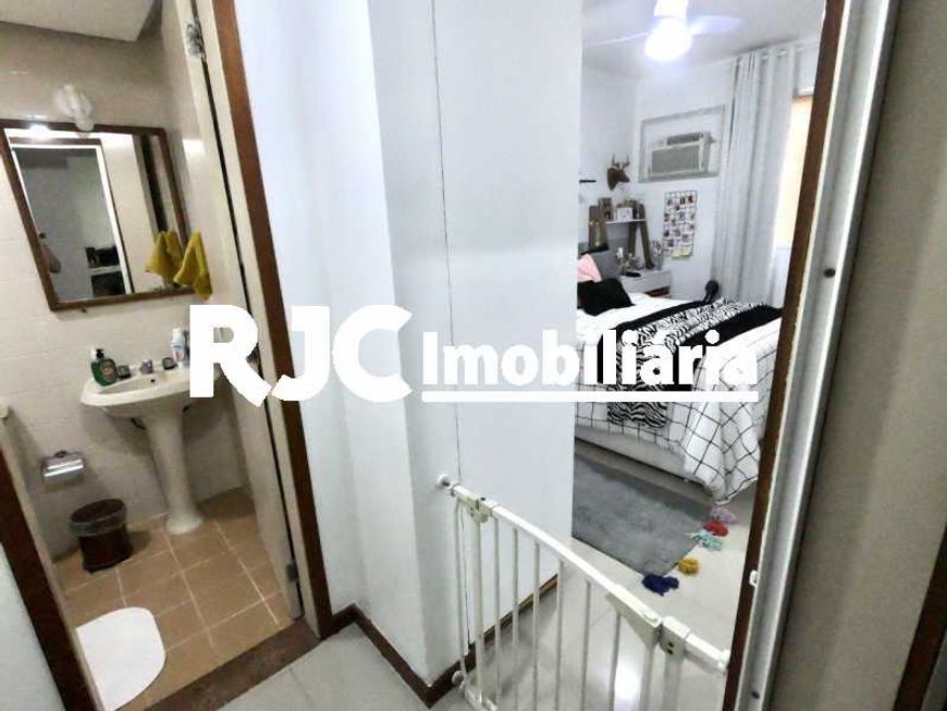 Apartamento para venda possui 84 metros quadrados com 3 quartos em Grajaú - Rio de Janeiro - RJ