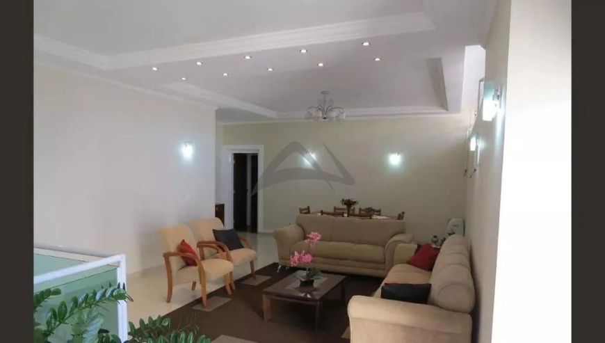 Casa à venda em Campinas, Jardim Chapadão, com 3 suítes, com 205 m²