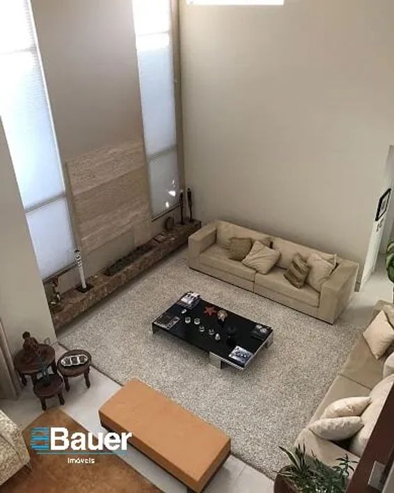 Casa a Venda em Condomínio com 4 Suítes e 4 Vagas em Barão Geraldo