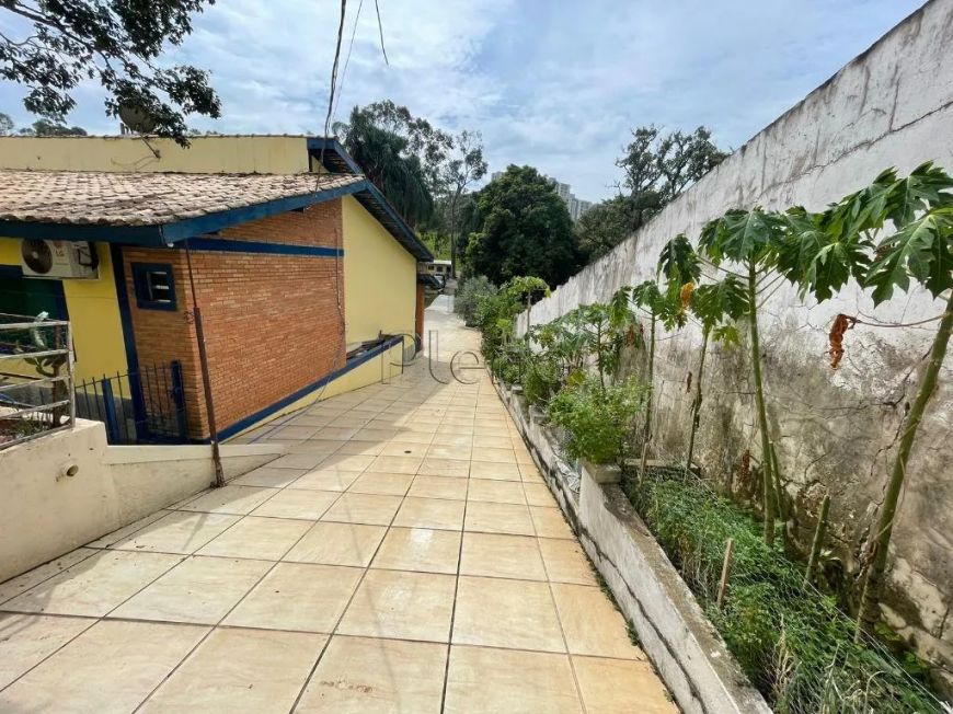 Casa à venda com 4 quartos na Vila Ipê, em Campinas