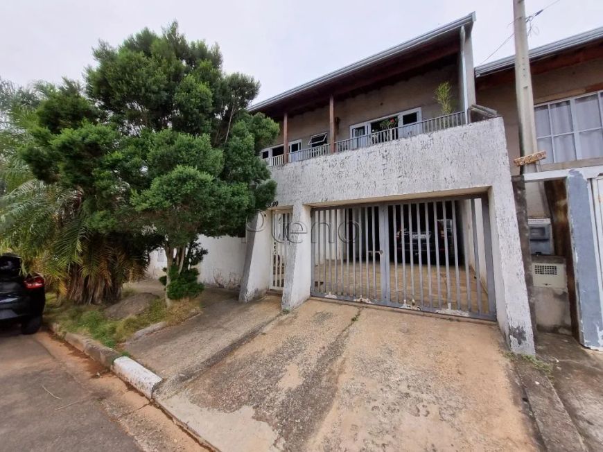 Casa à venda com 3 quartos no Parque Jambeiro, Campinas.