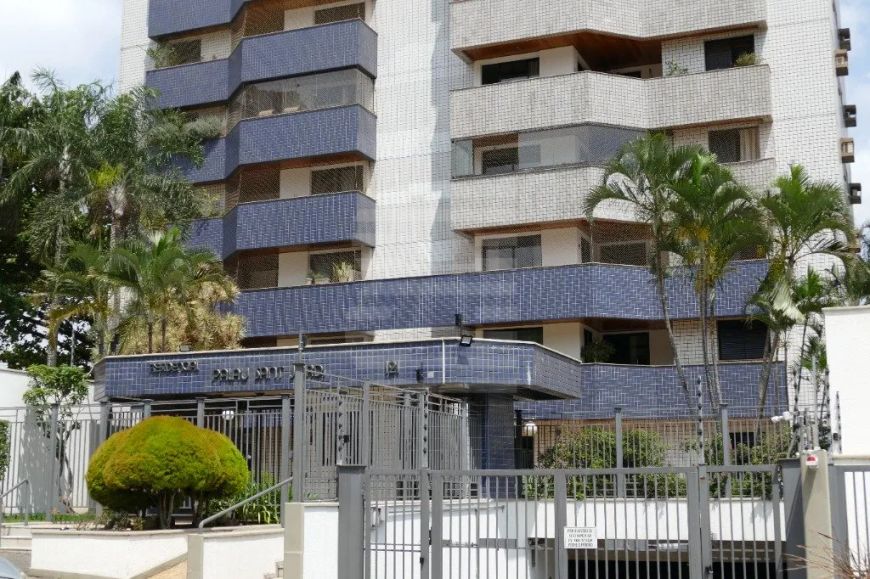 Apartamento à venda no Cambui c/ 4 Quartos (2 Suites), 2 vagas, Piscina etc.