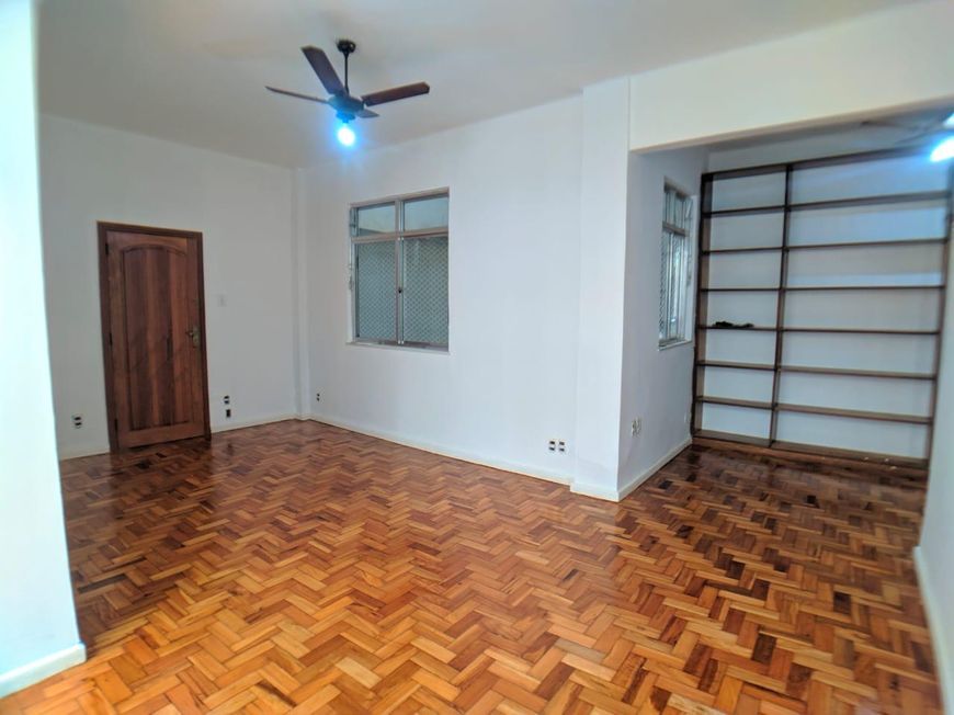Excelente apartamento de 2 quartos com 112m² em Copacabana