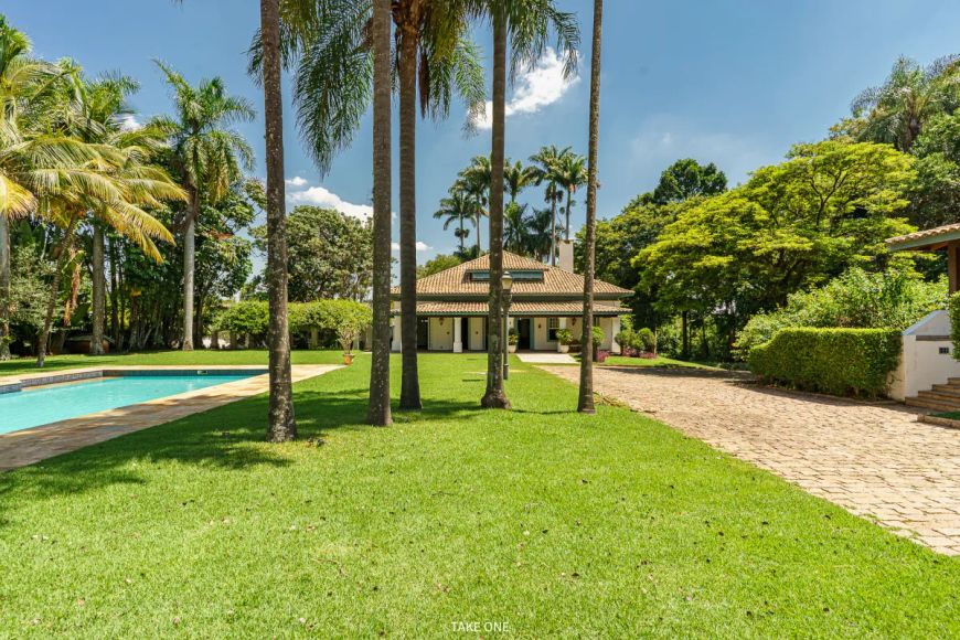 Casa no condomínio Sítios De Recreio Gramado para venda com 5 quartos, sendo 2 suítes, 1,130m²