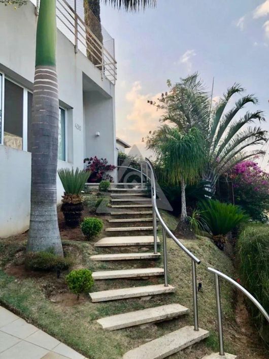 Casa à venda em Campinas, Jardim Botânico (Sousas), com 3 suítes, com 325 m², Jardim Botânico