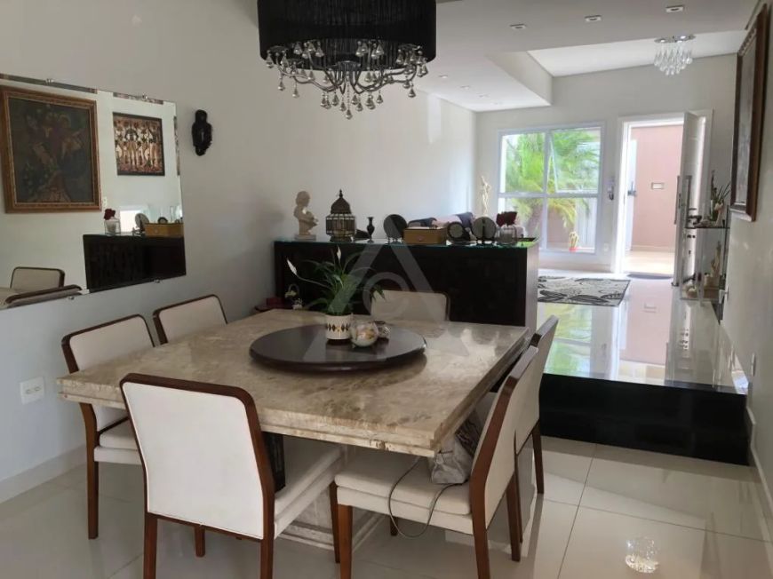 Casa à venda em Campinas, Parque Alto Taquaral, com 4 quartos, com 313 m²