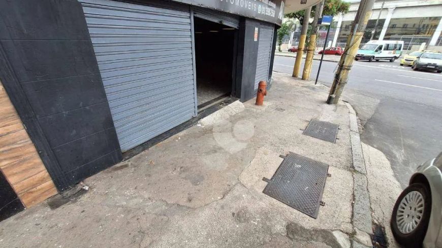 Loja à venda, 135 m² por R$ 330.000,00 - Del Castilho - Rio de Janeiro/RJ