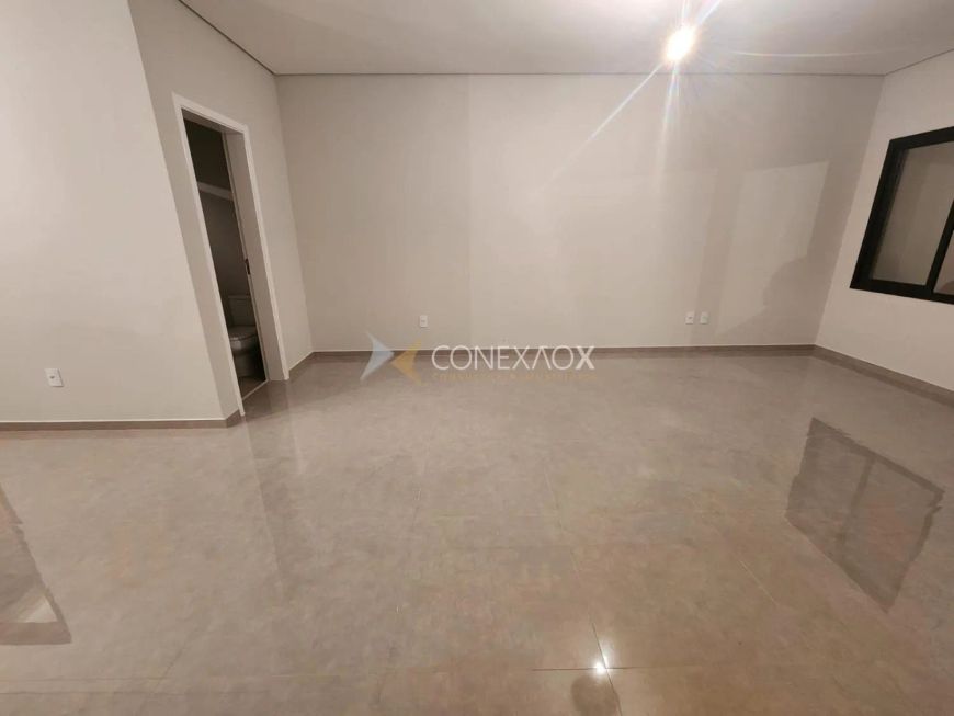 Sobrado para venda com 140 metros quadrados com 3 quartos em Parque Jambeiro - Campinas - SP