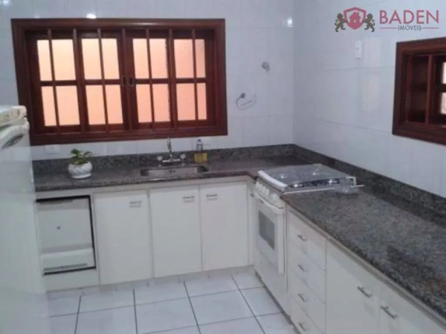 Casa à venda em Campinas, Jardim Chapadão, com 4 suítes, com 210 m²