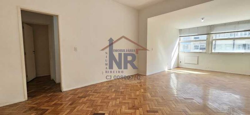 Apartamento - Padrão / Residencial / Leblon
