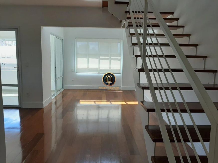 Apartamento duplex à venda no Cambuí