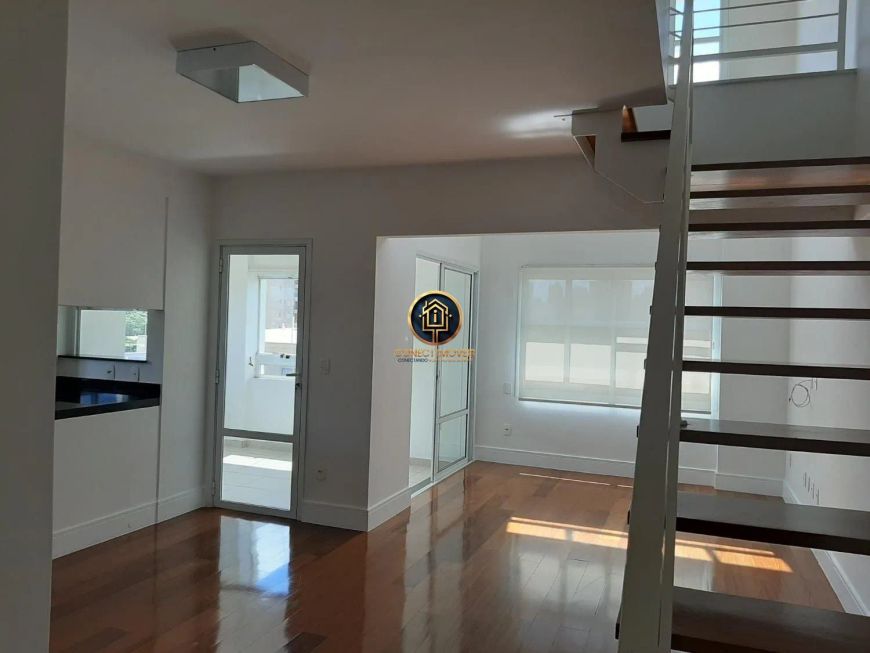 Apartamento duplex à venda no Cambuí