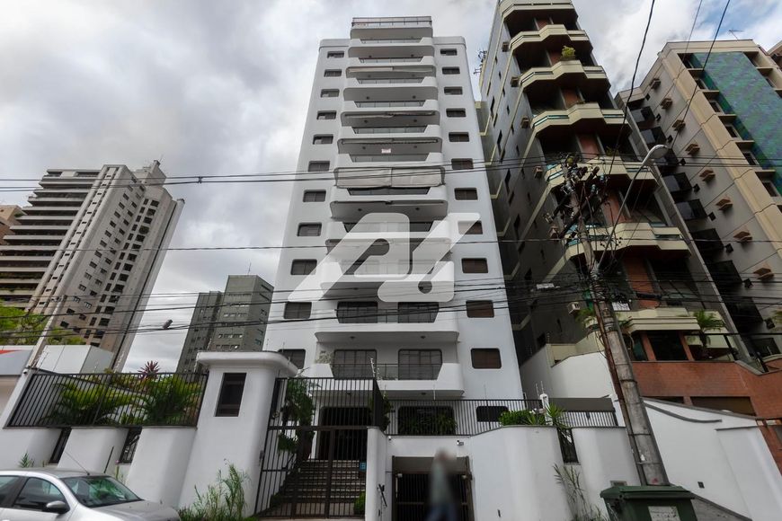 Apartamento à venda no Condomínio MIRANDA na cidade de Campinas no bairro do Cambuí.