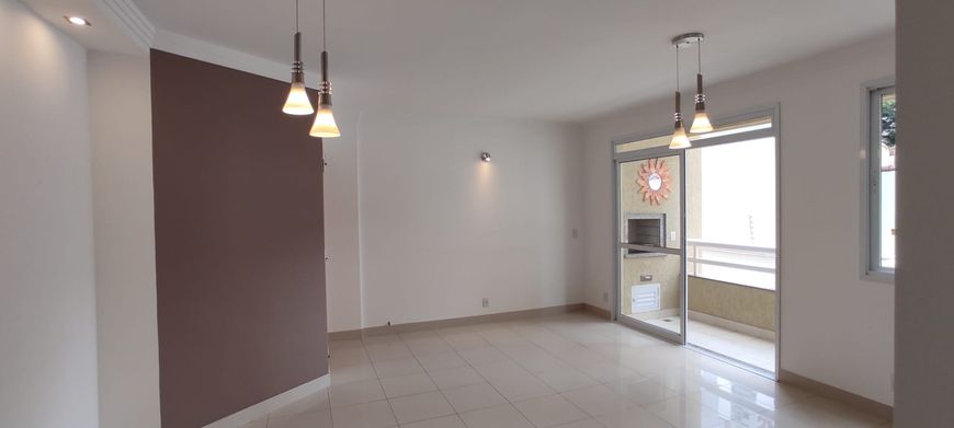 Apartamento á Venda no Bairro Nobre Cambuí em Campinas - São Paulo.