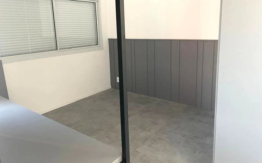 Apartamento Studio Altíssimo Padrão à venda no bairro Cambuí em Campinas.