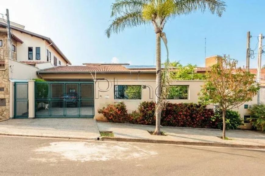 Casa à venda com 3 quartos no Parque Alto Taquaral, Campinas.