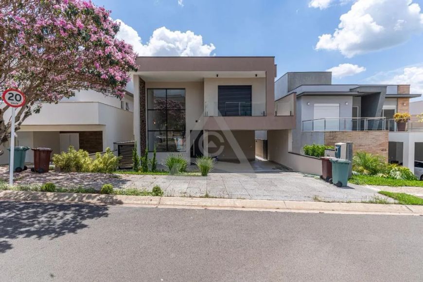 Casa à venda em Campinas, Vila dos Plátanos, com 3 suítes, com 280 m², Vila dos Plátanos