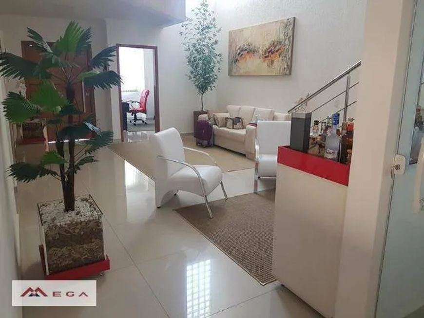 Casa com 3 dormitórios à venda, 320 m² por R$ 2.400.000,00 - Swiss Park - Campinas/SP