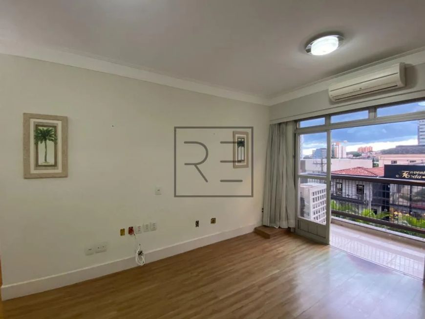 Apartamento à venda no Cambuí, com 3 quartos, 144 m².