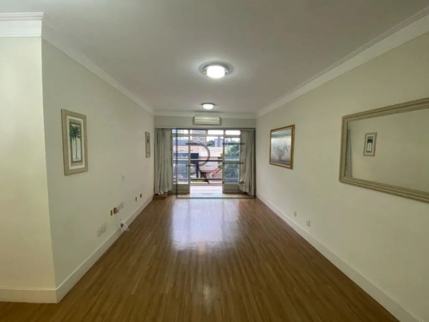 Apartamento à venda no Cambuí, com 3 quartos, 144 m².