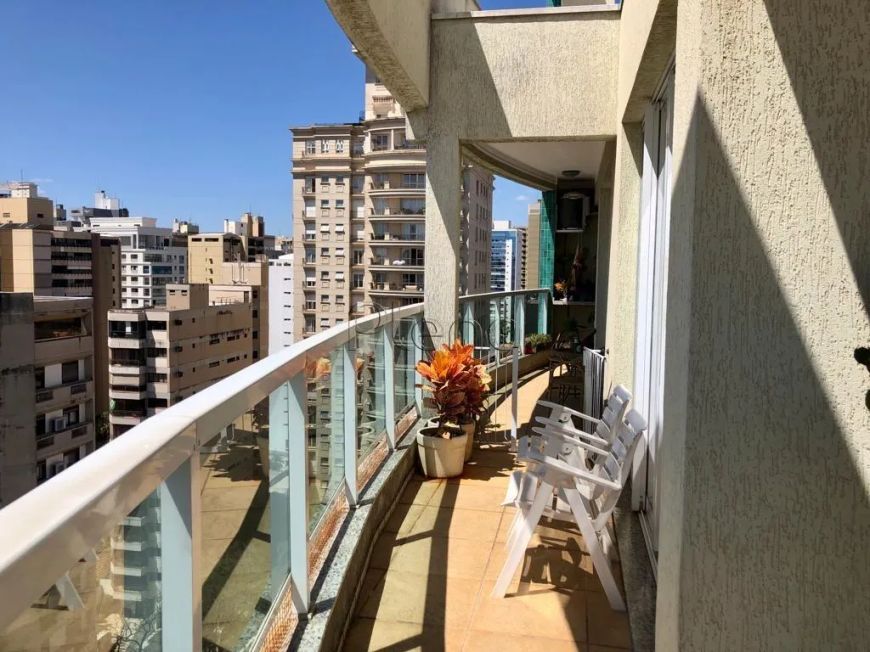 Apartamento tipo cobertura com 3 quartos no Cambuí, Campinas