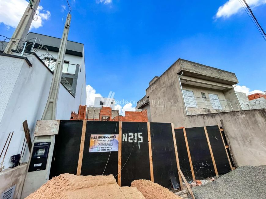 Casa a venda localizada no Jardim Ibirapuera